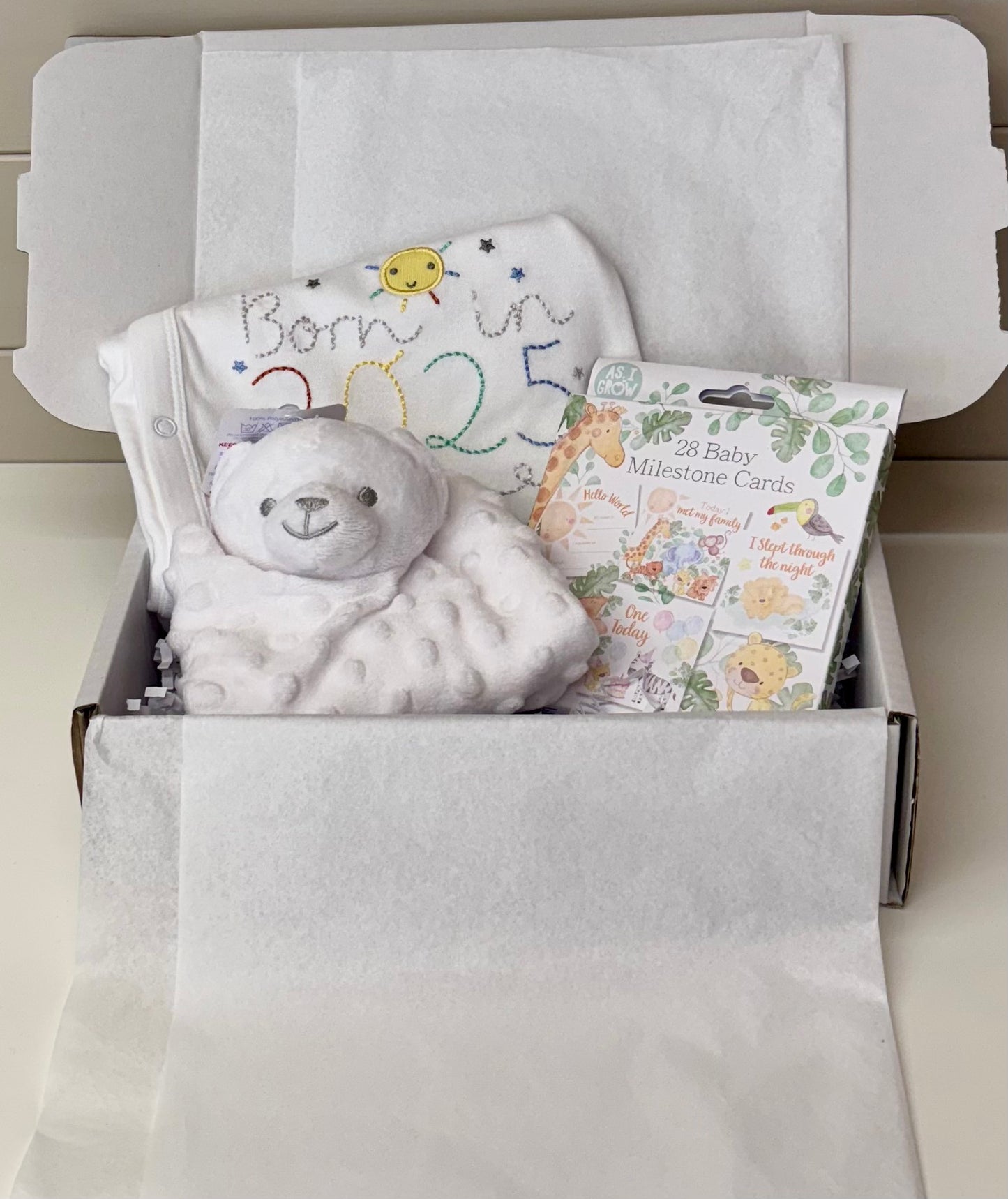 'Born in 2025' New Baby Hamper